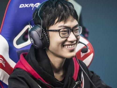 咸鱼主播用在吃瓜,揭秘娱乐圈那些不为人知的幕后故事