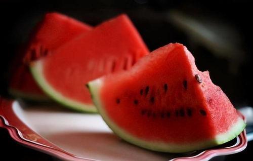 吕冻冰吃瓜,揭秘娱乐圈幕后故事