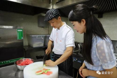 农村吃瓜主播,揭秘乡村生活新风尚