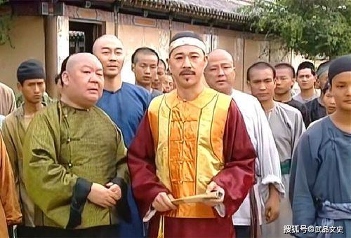 乾隆在路边吃瓜说瓜很甜,古帝体验民情趣事