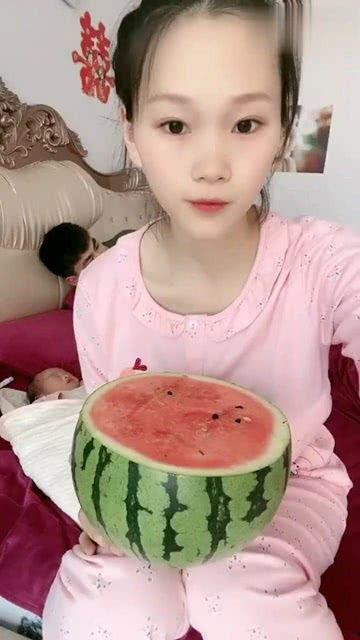 坐月子瓜怎么吃,如何科学食用瓜类营养美食