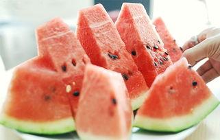 怀孕可以吃瓜咸吗,孕妇可以吃瓜咸吗？揭秘孕期饮食禁忌与营养搭配